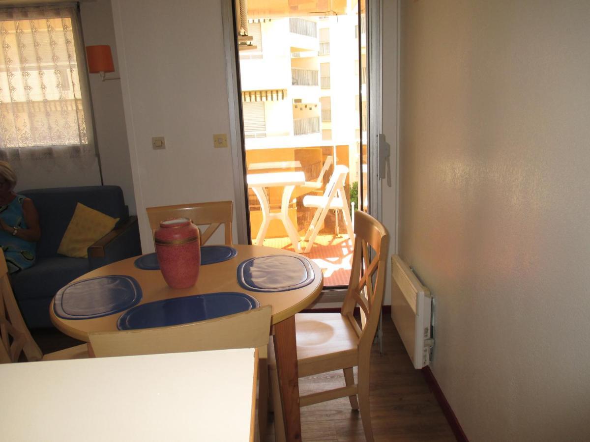 Promenade Des Bains Apartment Saint-Raphaël エクステリア 写真
