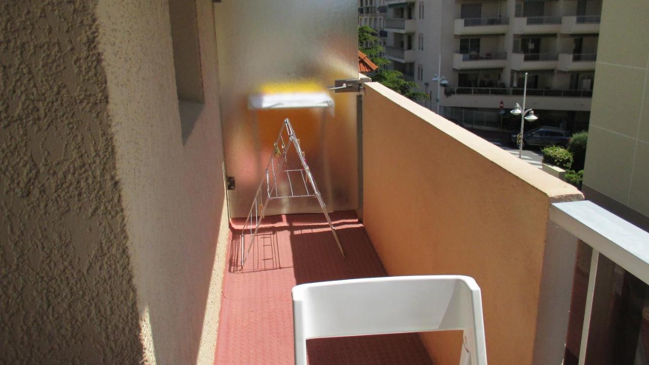 Promenade Des Bains Apartment Saint-Raphaël エクステリア 写真