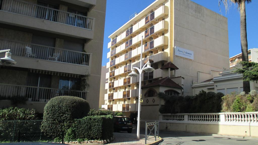 Promenade Des Bains Apartment Saint-Raphaël 部屋 写真